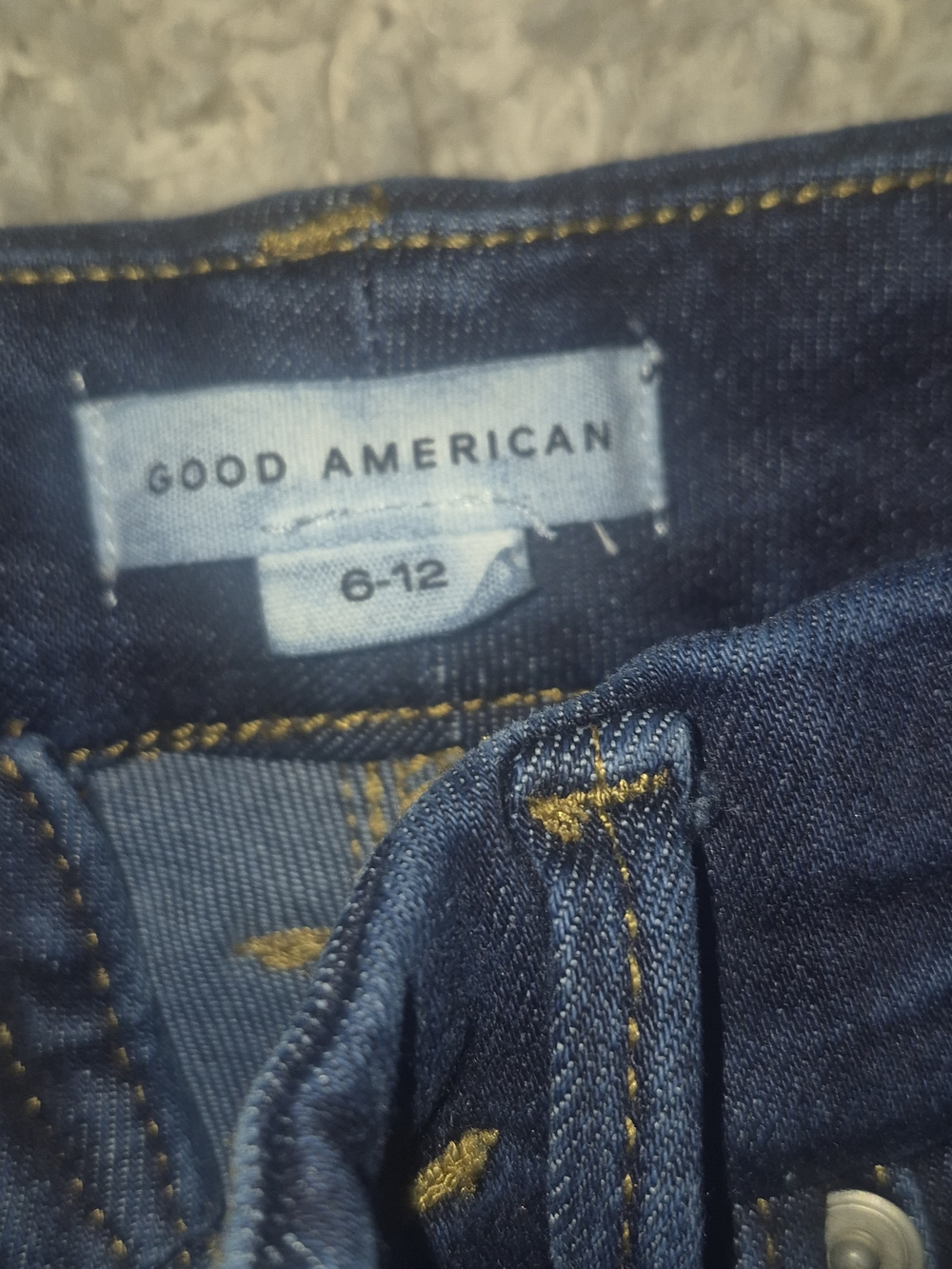 Good American Navy Skinny Jeans - Picture 2 of 3